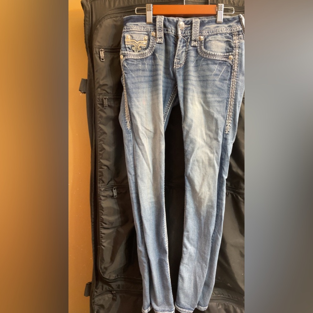 Women rock revival jeans